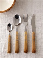 Simons Modern utensils Set of 16