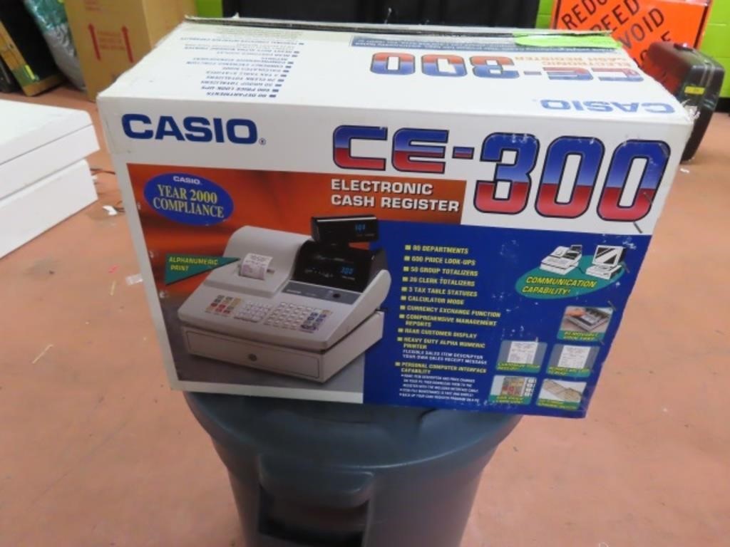 New CASIO CD-300 Cash Register NICE