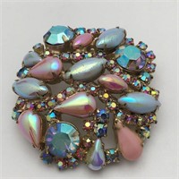 Fashion Brooch With Colored Stones