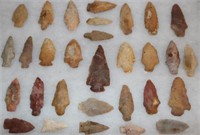COLLECTION OF 30 CARVED STONE POINTS