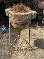 Concrete planter with stand 14”x 15” planter and