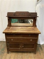 3 DRAWER EARLY  DRESSER WITH MIRROR