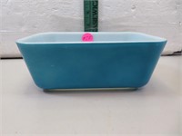 Vintage Pyrex Blue Dish 6&5/8 x4&1/8"x2&5/8"