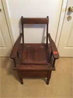 Potty Chair With Porcelain Pot