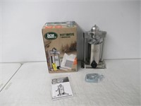 "As Is" LEM Products 1606 5-Pound Stainless Steel