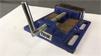 Bench Vise