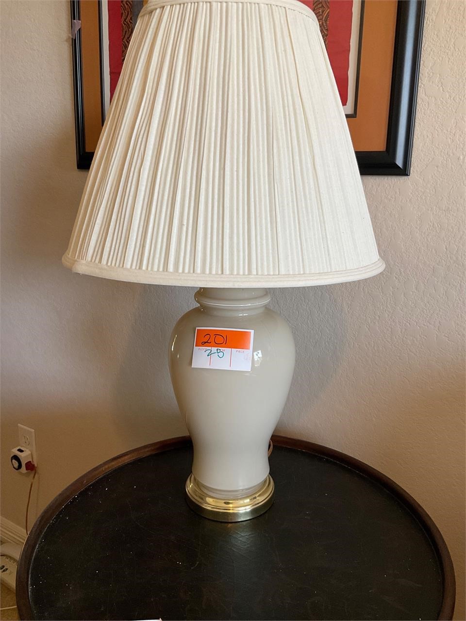 Beige Ginger Jar Style Table Lamp