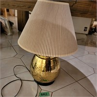 B243 Brass lamp