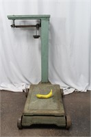 Early 1900s Fairbanks No.11 Platform Scale