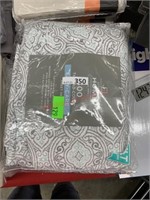 2 SETS OF TWIN XL SHEETS