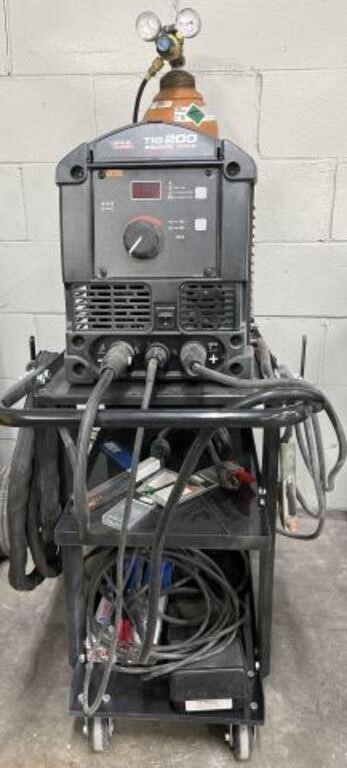 Lincoln Electric Square Wave TIG 200 welder