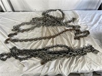 Three various lengths chains