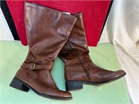 BROWN BOOTS LADIES SIZE 10 LIKE NEW