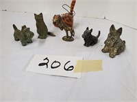 Small metal dog and cat figures