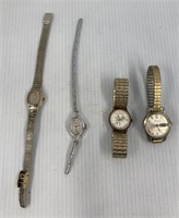 Lot of watches 1 band is broken