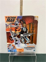 2000 Hasbro Action Man Arctic Pasrasender NIB