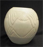Early Spode 'Velamour' table vase