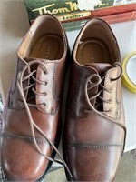 Thom mcan shoes size 7w
