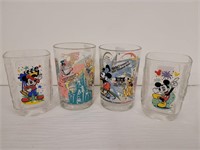Lot of 4 ' Walt Disney & Mickey Mouse " Glasses