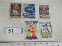 5 Trevor Lawrence trading cards