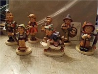 7 Goebel Hummel figures, all post-war West