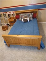 Full Size Bed, Mattess Bedding (side table not inc
