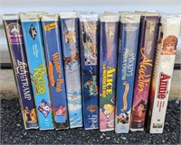 Disney Classic VHS Tapes Lady and the Tramp, Pooh