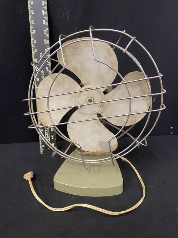 Vintage Superior Electric Desk Fan - Works