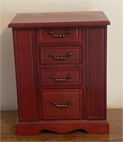Dresser top jewelry box 6" x 9“ x 11 1/2“