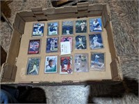 Lot of 15 Assorted Baseball Cards