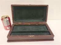 Vieille boîte en bois - Vintage Wooden Box