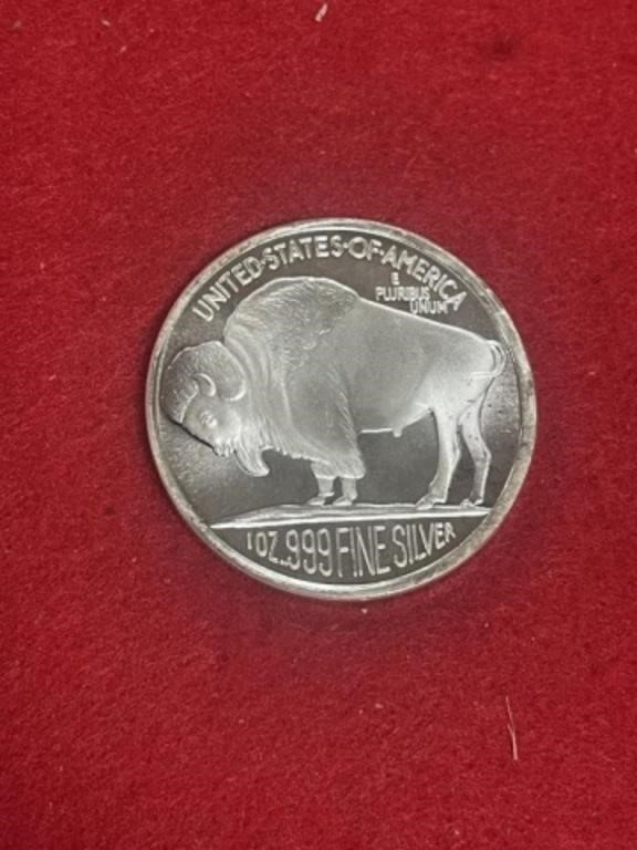 BUFFALO 1 OZ SILVER ROUND