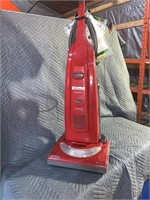 Kenmore elegance upright vacuum, comes with