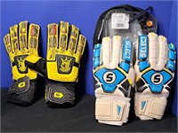 2 Pairs Of Size 8 Soccer Goalie Gloves (M2)