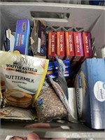 BOX OF FOOD ITEMS