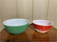 2 Pyrex Mixing Bowls