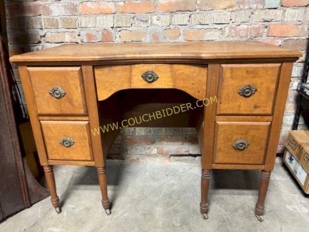 Wooden dresser