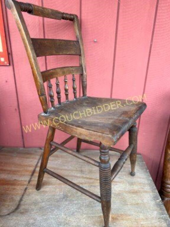 Nichols & Stone solid wood spindle back chair