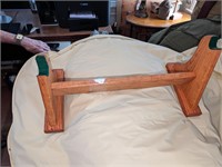 Solid Oak Rifle Display Stand