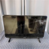 O2 TV Monitor Element 32 Inch