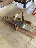 MITER BOX W/ SAW