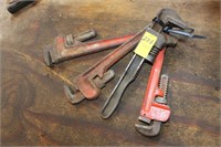 LOT OF PIPE WRENCHES