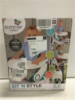 SUMMER INFANT COMPACT FOLDING BOOSTER SEAT