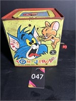 Tom & Jerry In The Box Music Box