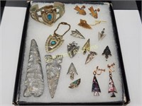 ASSORTED ARROHEAD JEWELRY AND SOUVENIRS