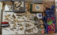 LARGE LOT OF COSTUME JEWELRY / PINS & MORE