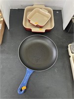 Le creuset bakeware and frying pan