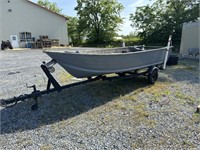 14ft Fishing Boat w/Trailer