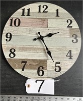 Decorative Wood Grain Wall Clock