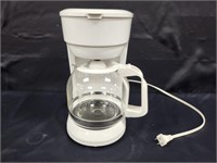 12-CUP COFFEE MAKER